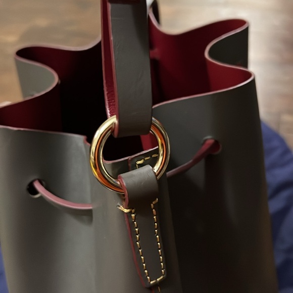 Dooney and Bourke Large “Serena” Bucket Bag - Picture 6 of 12